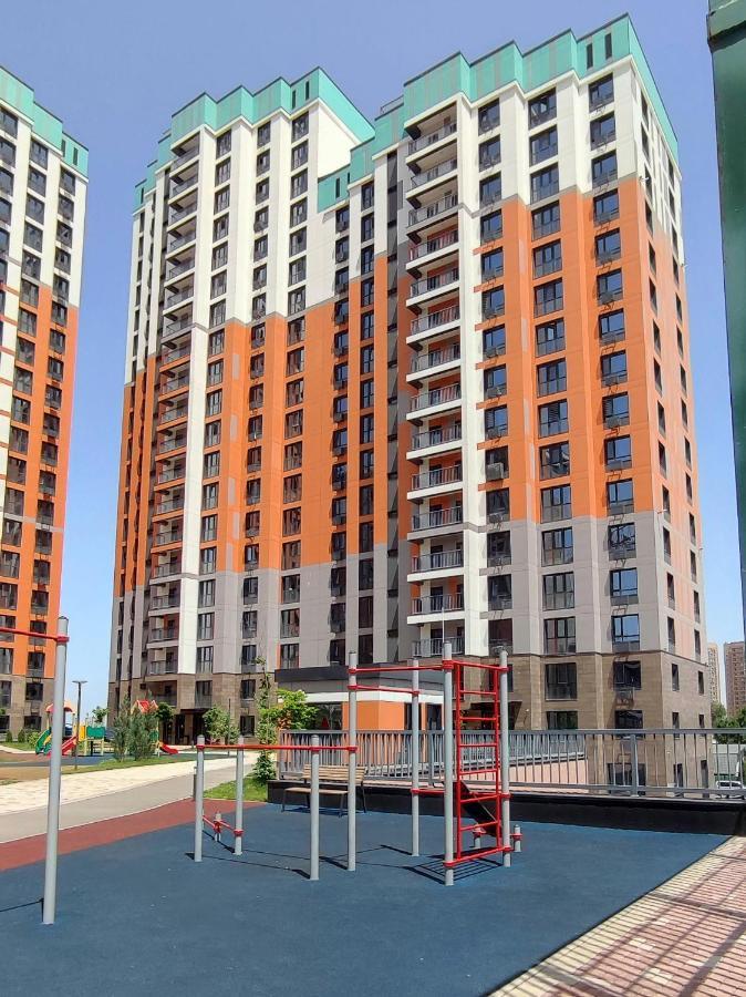Апартаменты В Жк Laketown На Берегу Озера Almaty Eksteriør bilde